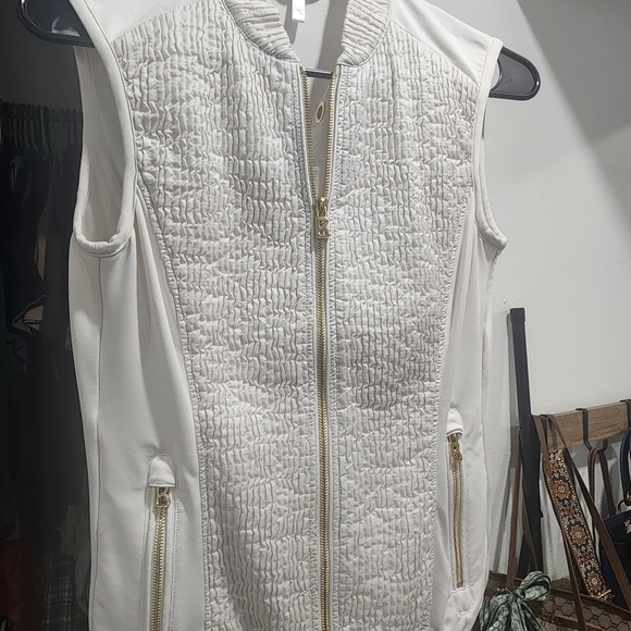 Bogner White Vest with Gold Accents - Picture 5 of 6